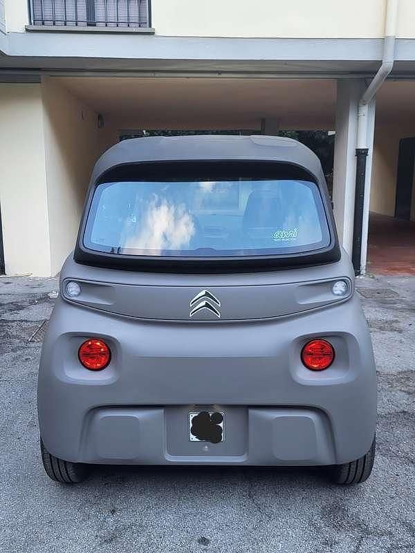 Nuova Citroën AMI 2025 Grigio