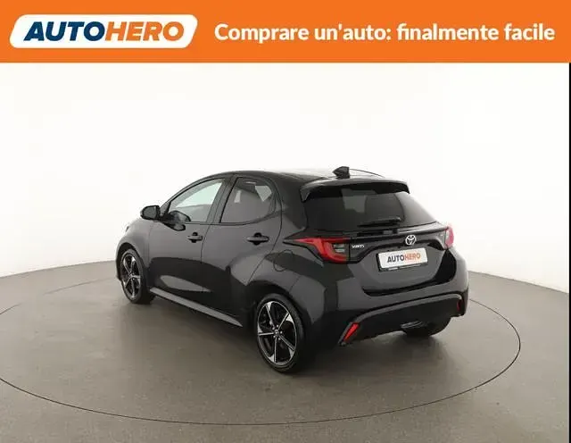 Usata Toyota Yaris Lounge 131 CV (96 kW) 2025 Nero Utilitaria