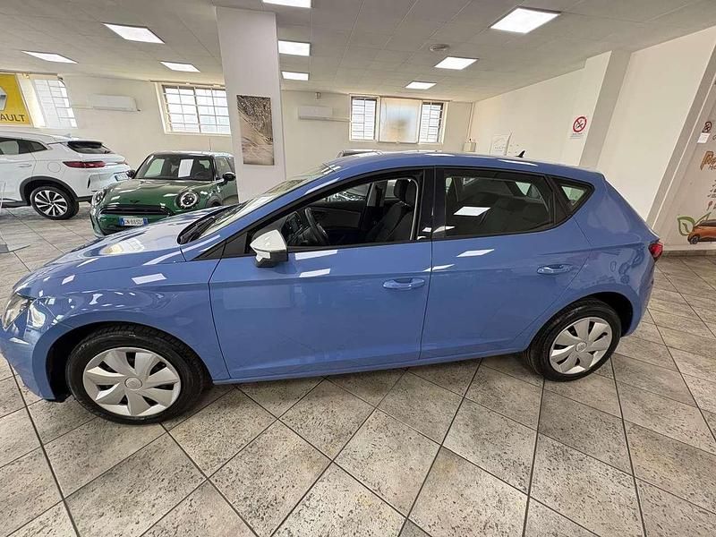 Usata Seat Leon 150 CV (110 kW) 2019 Blu/azzurro Berlina