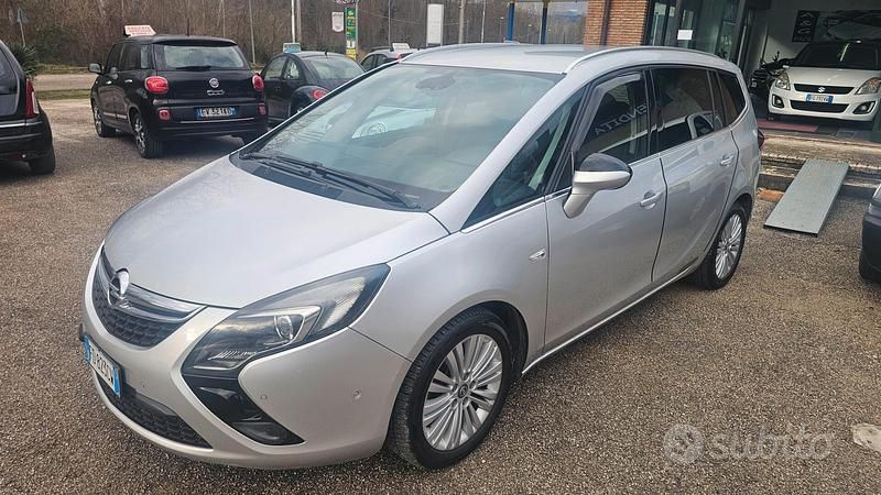 Usata Opel Zafira Tourer Cosmo 130 CV (95 kW) 2016 Grigio Monovolume