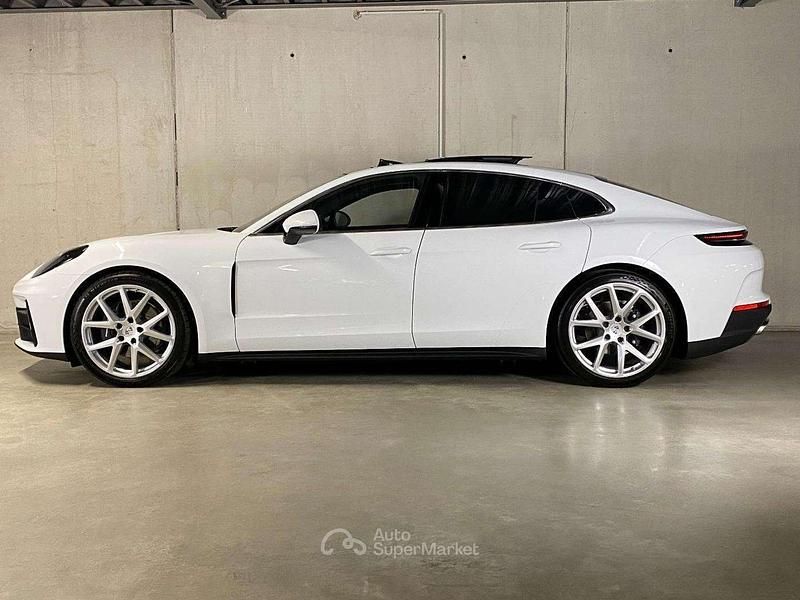 Usata Porsche Panamera 354 CV (260 kW) 2025 Bianco carrara Berlina