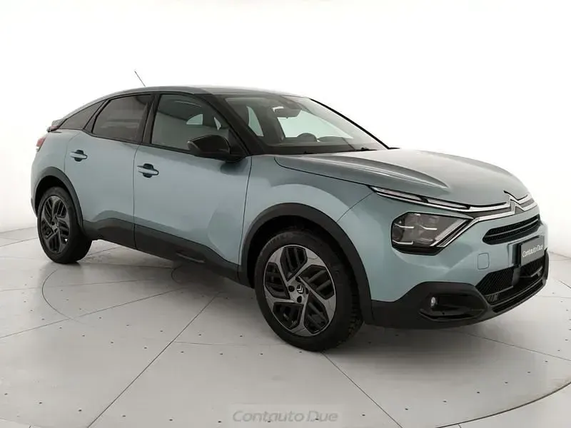 Usata Citroën C4 Feel 131 CV (96 kW) 2022 Iceland blu Utilitaria