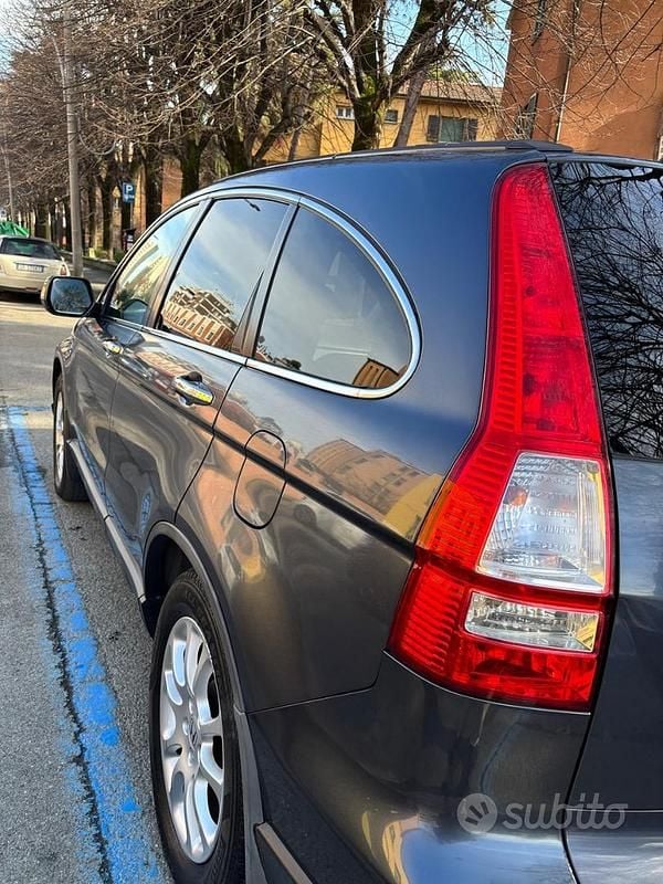 Usata Honda CR-V 147 CV (108 kW) 2007 Grigio SUV