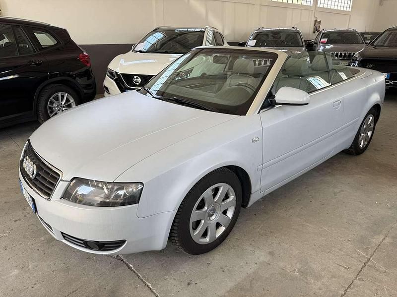 Usata Audi A4 Cabriolet 163 CV (119 kW) 2003 Grigio Cabrio