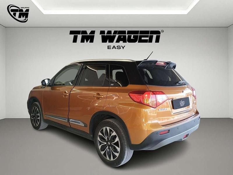 Usata Suzuki Vitara 120 CV (88 kW) 2015 Arancione SUV