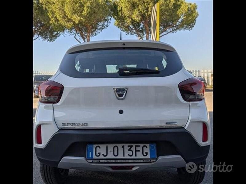 Usata Dacia Spring Comfort 33 kW (45 CV) 2022 Bianco Utilitaria