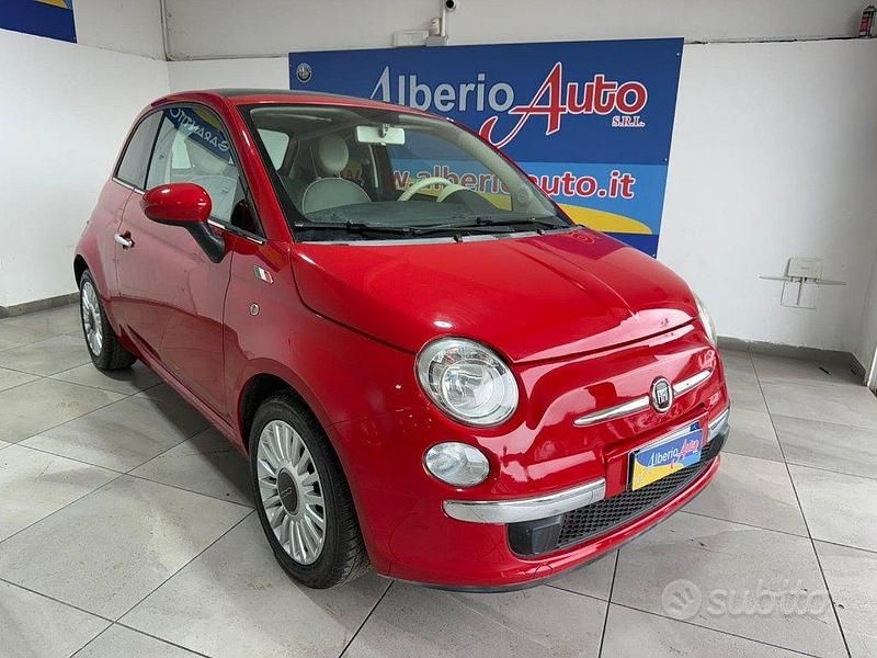 Usata Fiat 500 Lounge 69 CV (50 kW) 2009 Rosso Utilitaria
