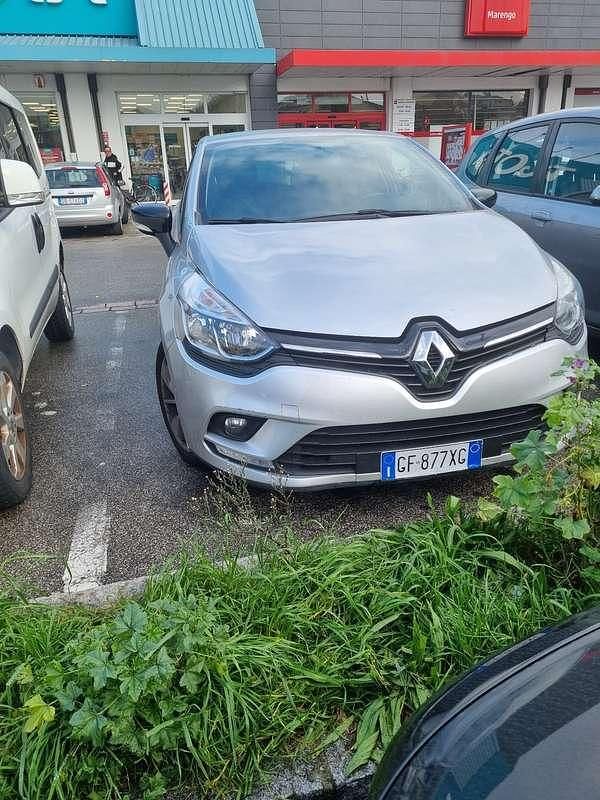Usata Renault Clio 92 CV (67 kW) 1997 Berlina