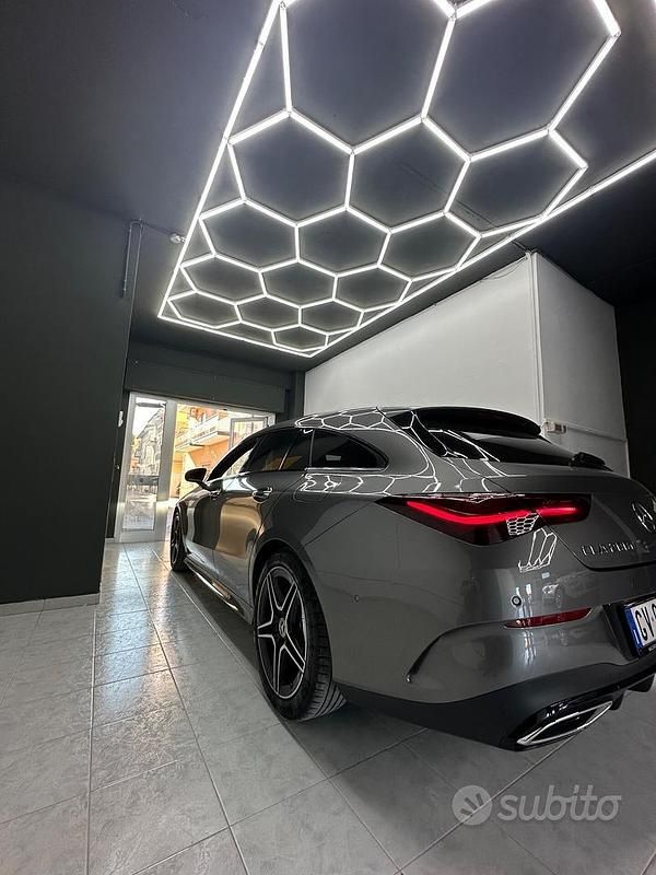 Usata Mercedes CLA200 Shooting Brake Executive 150 CV (110 kW) 2024 Grigio Station wagon