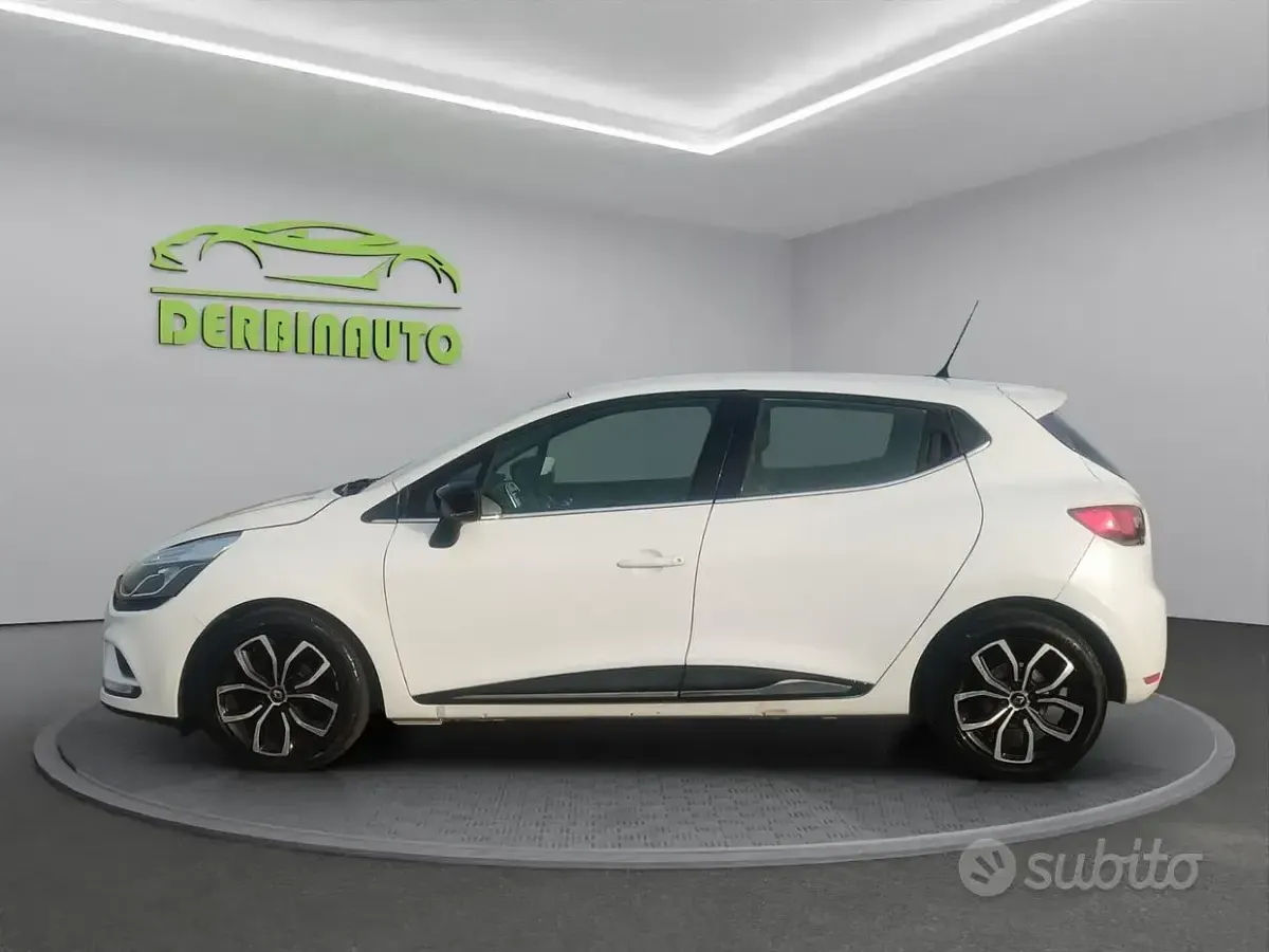 Usata Renault Clio IV 90 CV (66 kW) 2018 Blu Berlina