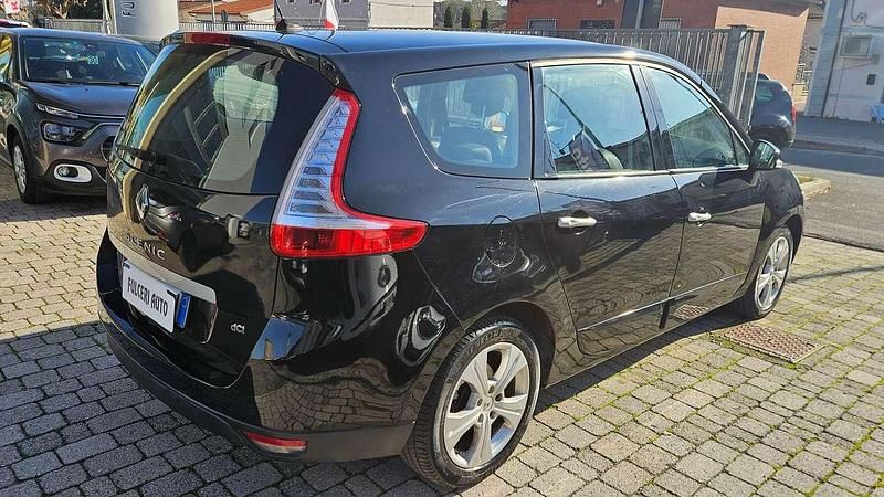 Usata Renault Grand Scénic III Dynamique 131 CV (96 kW) 2012 Nero Monovolume