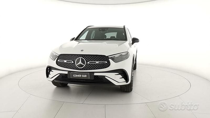Usata Mercedes GLC220 AMG 197 CV (144 kW) 2023 Bianco SUV