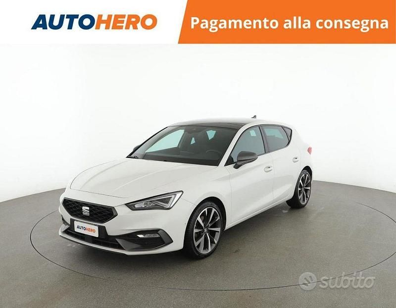 Bianco Usata 2022 Seat Leon FR Tre volumi | 22.499 € (Cara) - Immagine 1/2
