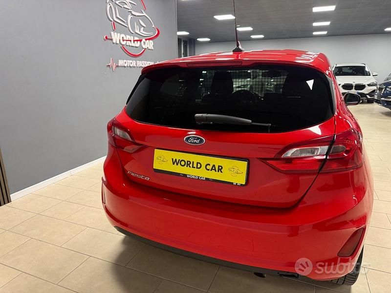Usata Ford Fiesta Trend 85 CV (62 kW) 2020 Rosso Utilitaria