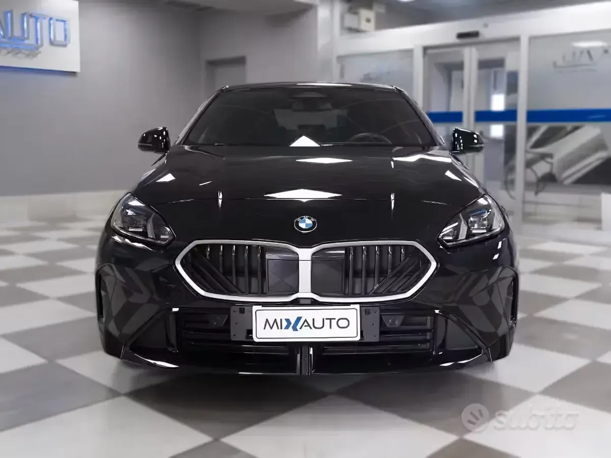 Usata BMW 218 Gran Coupé Efficient Dynamics 150 CV (110 kW) 2025 Nero Coupé