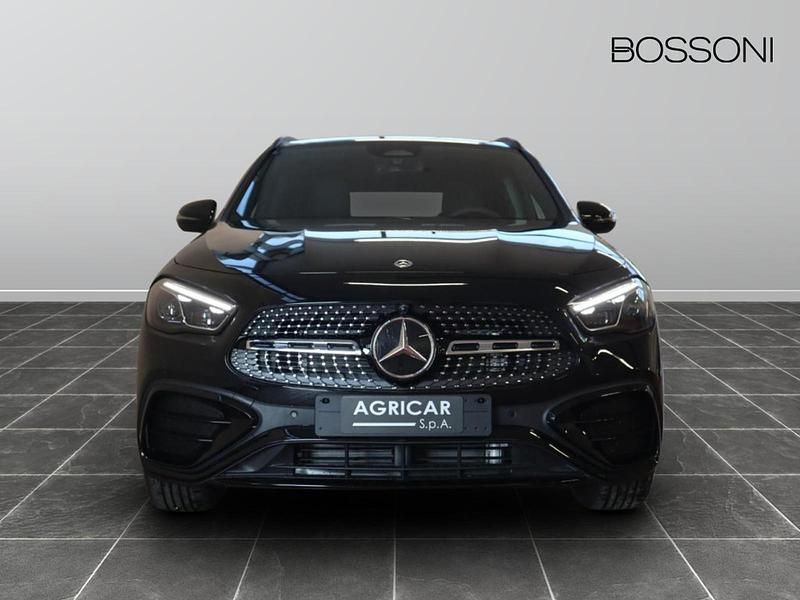 Nuova Mercedes GLA200 AMG Line Premium 150 CV (110 kW) 2025 Nero SUV