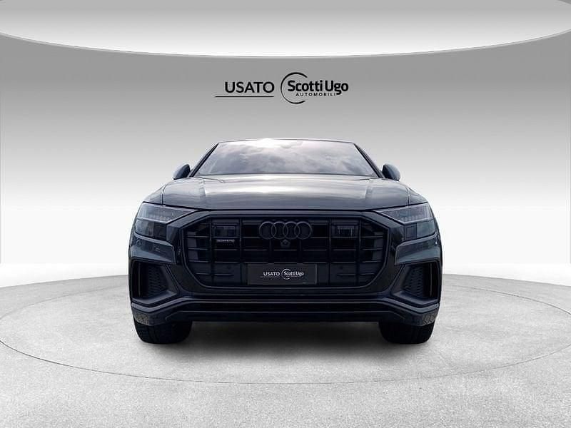 Usata Audi Q8 S-Line 231 CV (169 kW) 2023 Grigio SUV