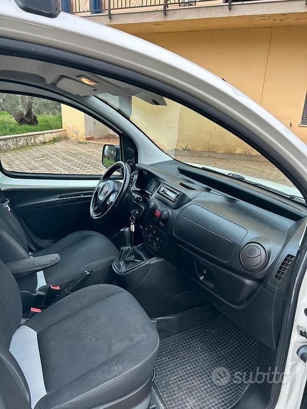 Usata Fiat Fiorino 80 CV (58 kW) 2017 Bianco Monovolume