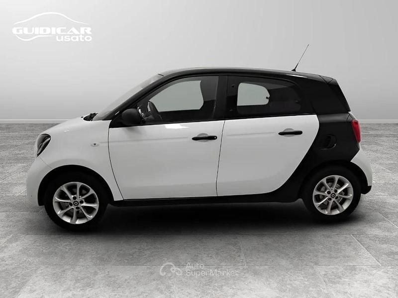 Usata Smart ForFour Passion 71 CV (52 kW) 2017 Bianco Utilitaria