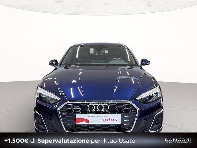 Usata Audi A5 Sportback S-Line 204 CV (150 kW) 2024 Blu navarra metallizzato Utilitaria