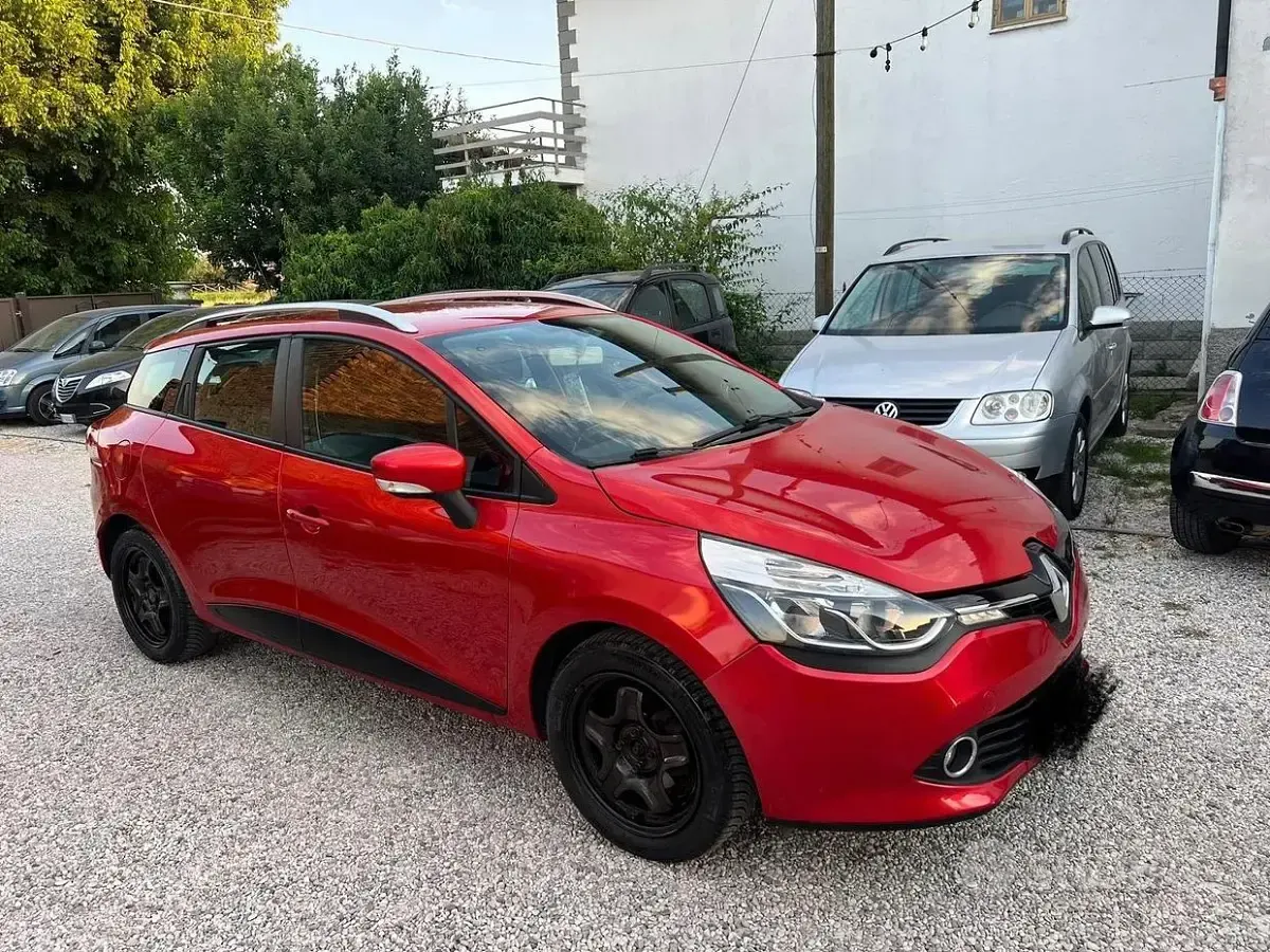 Usata Renault Clio 75 CV (55 kW) 2014 Rosso Station wagon