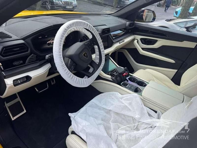 Nuova Lamborghini Urus 620 CV (456 kW) 2026 Giallo SUV