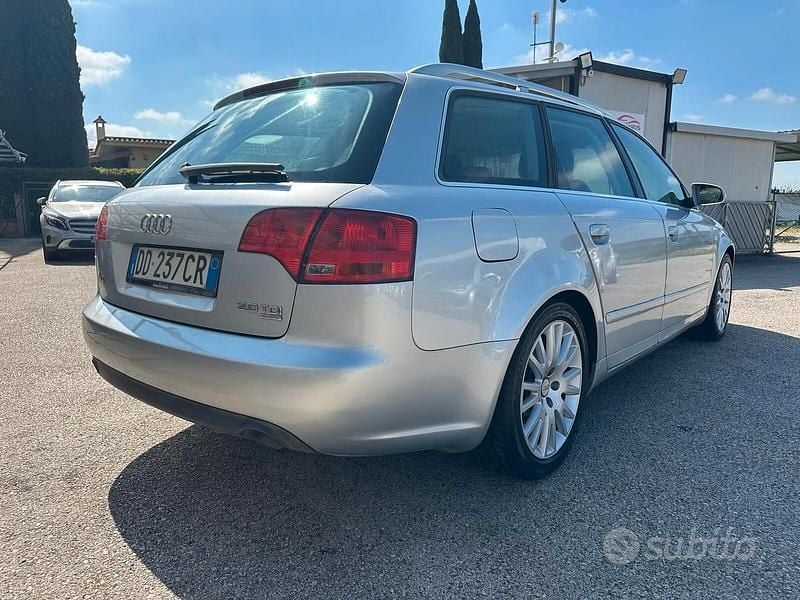 Usata Audi A4 140 CV (102 kW) 2006 Grigio Station wagon