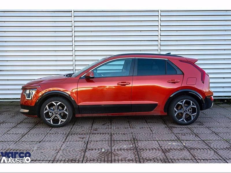 Usata Kia Niro Premium 129 CV (94 kW) 2023 Arancione SUV