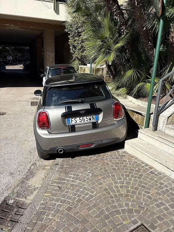 Usata Mini Cooper D 116 CV (85 kW) 2018 Utilitaria