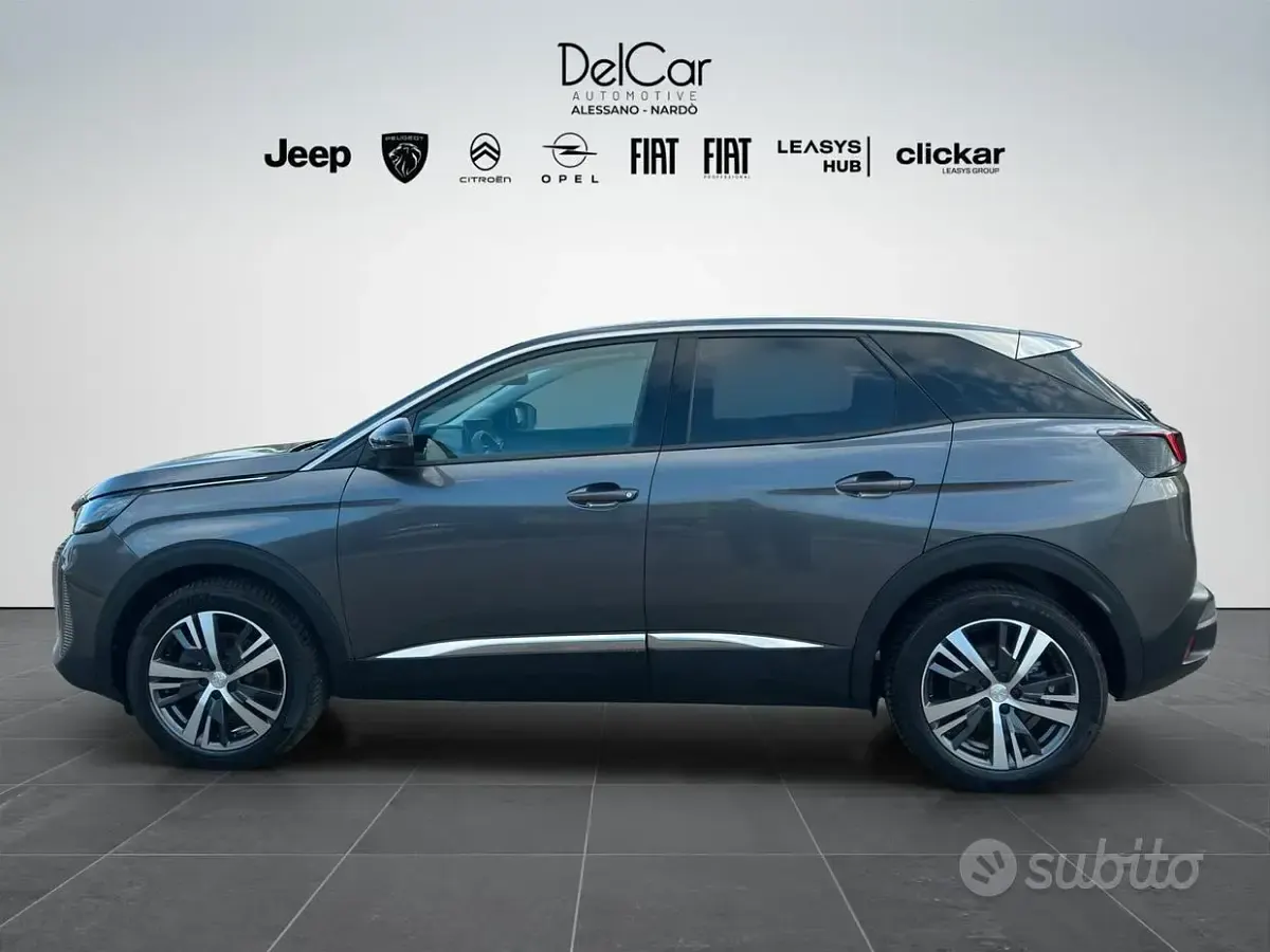 Usata Peugeot 3008 Allure 131 CV (96 kW) 2022 Grigio SUV