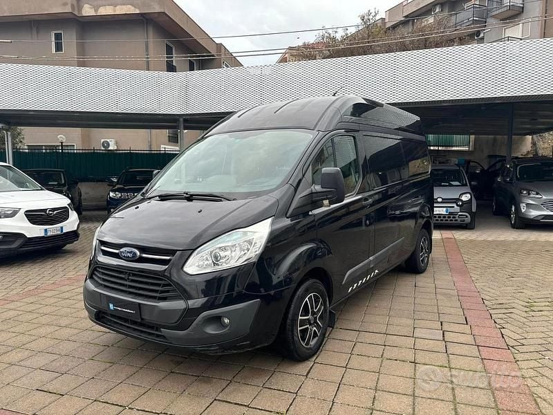 Usata Ford Transit Custom 155 CV (114 kW) 2013 Nero Berlina
