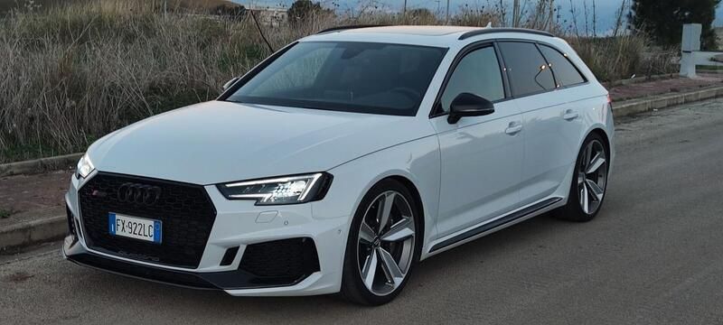 Bianco Usata 2019 Audi RS4 Competition Station wagon | 63.900 € (Cara) - Immagine 1/4