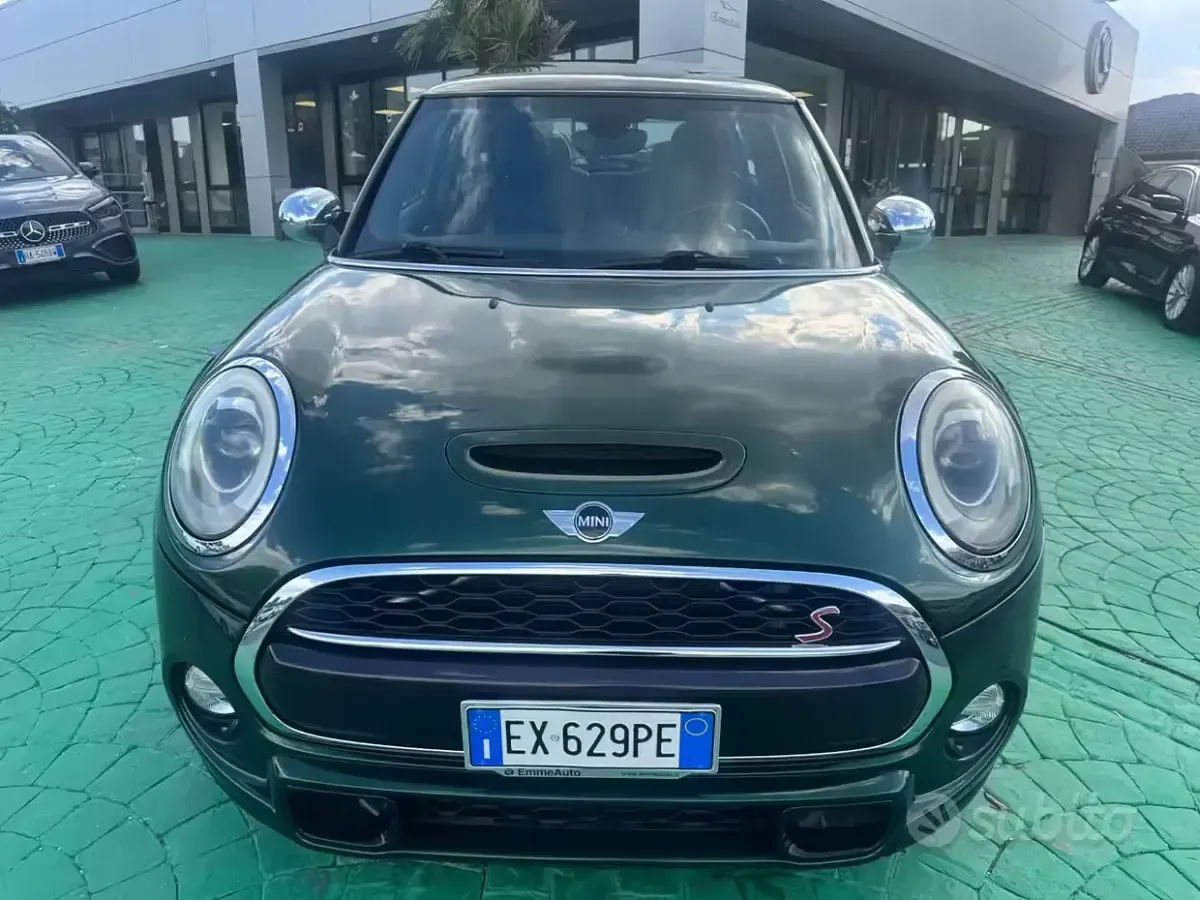 Usata Mini Cooper SD Business 170 CV (125 kW) 2014 Verde Utilitaria