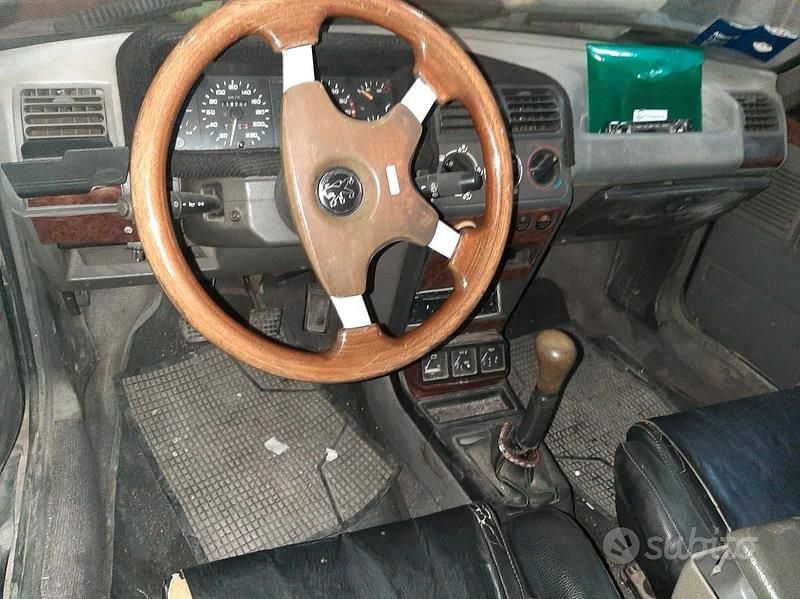 Usata Peugeot 205 1991 Grigio Berlina