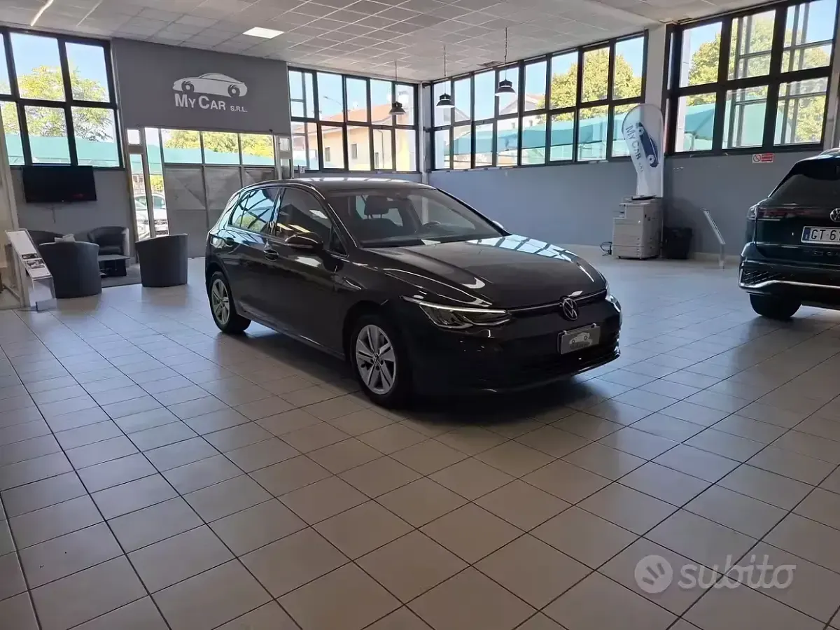 Usata VW Golf VIII 116 CV (85 kW) 2023 Other Berlina