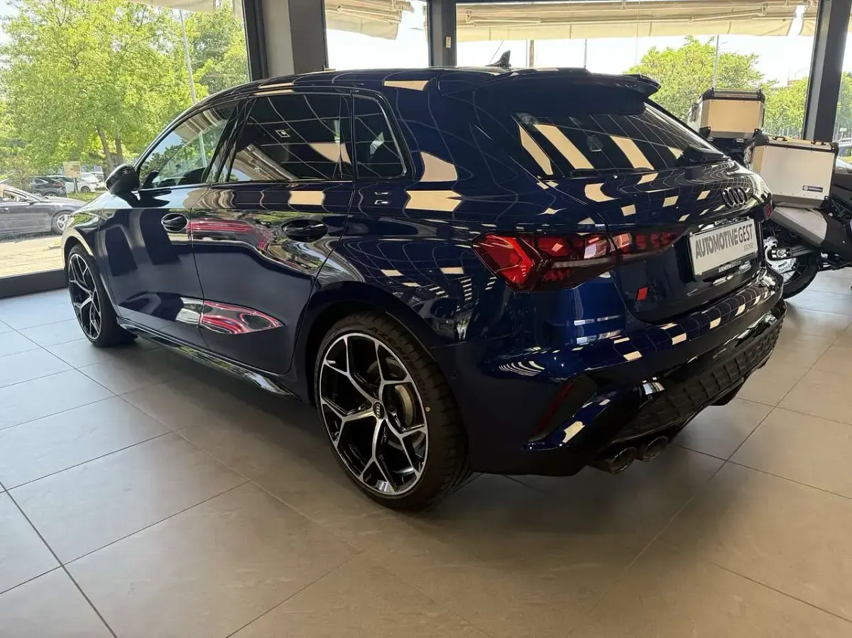 Nuova Audi S3 Ambiente 333 CV (244 kW) 2025 Blu/azzurro Berlina