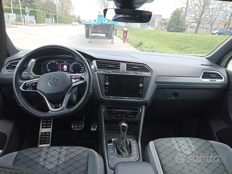 Usata VW Tiguan R-line 150 CV (110 kW) 2020 Bianco SUV