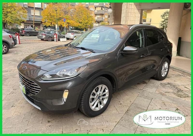 Usata Ford Kuga Titanium 120 CV (88 kW) 2021 Grigio SUV