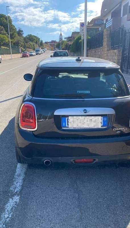 Usata Mini Cooper D 111 CV (81 kW) 2014 Utilitaria