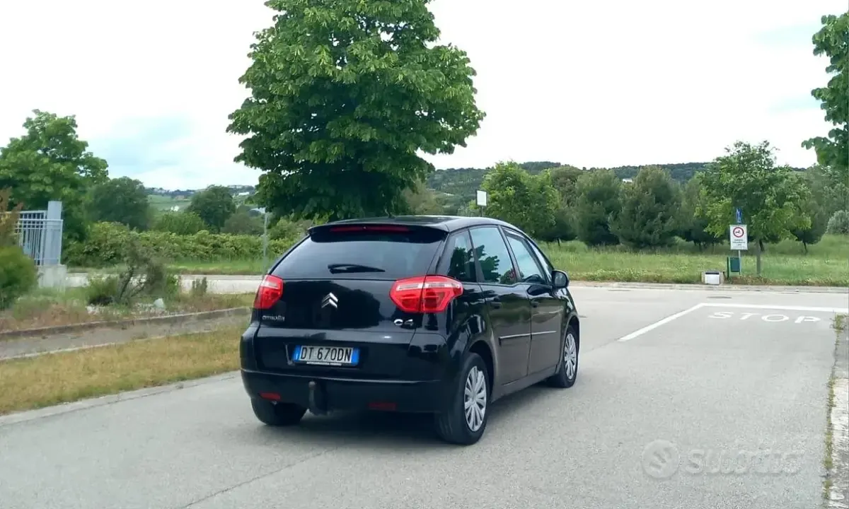 Occasion Citroën C4 Picasso 109 ch (80 kW) 2009 Noir Monospace