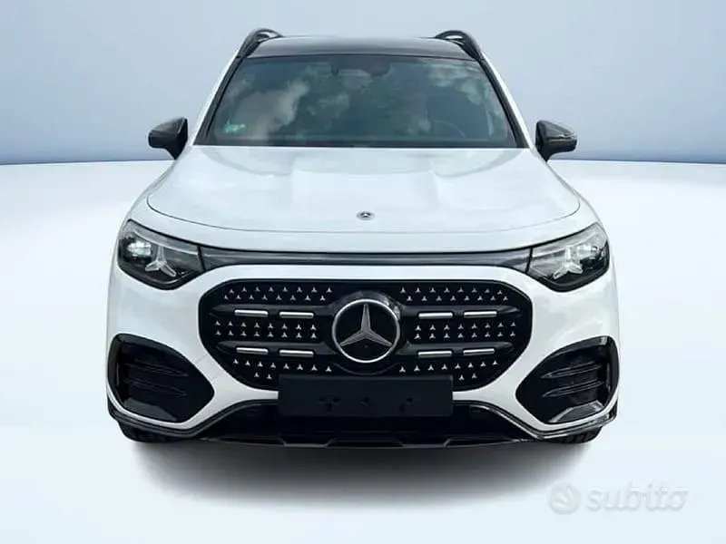 Nuova Mercedes 350 AMG line 22 kW (30 CV) 2026 Bianco SUV