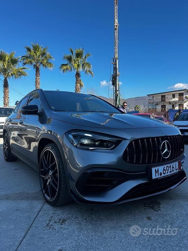 Usata Mercedes GLA45 AMG AMG 421 CV (309 kW) 2021 Grigio SUV