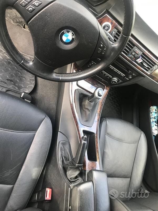 Usata BMW 320 170 CV (125 kW) 2008 Grigio Berlina