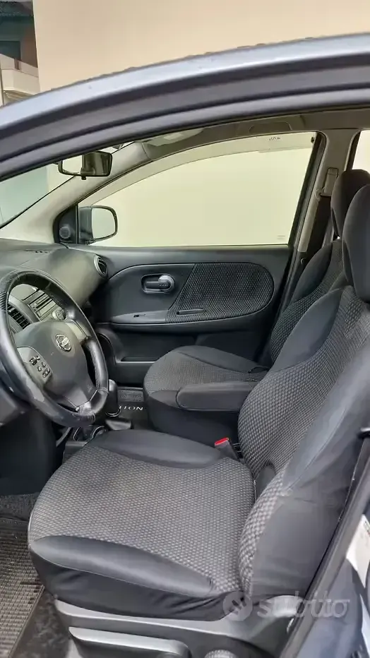 Usata Nissan Note 88 CV (64 kW) 2008 Grigio Utilitaria