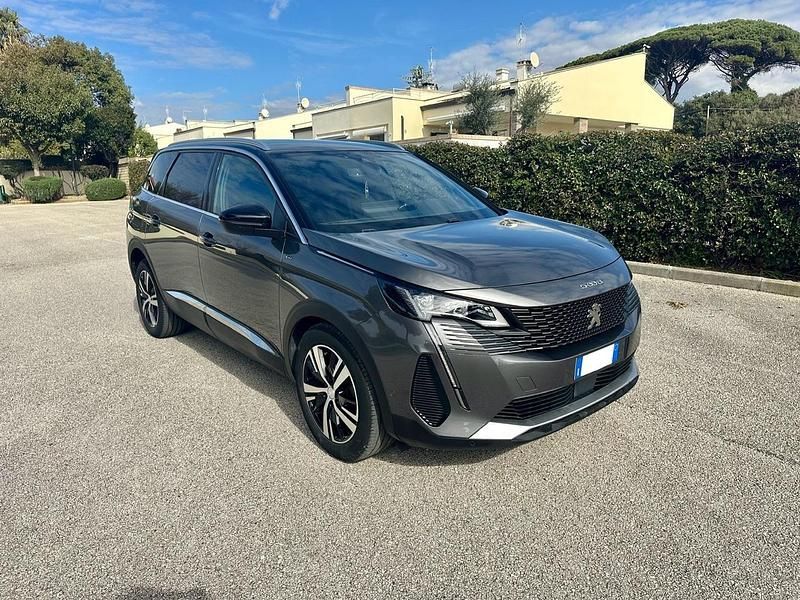 Grigio Usata 2021 Peugeot 5008 GT Monovolume | 18.900 € (Buon prezzo) - Immagine 1/4