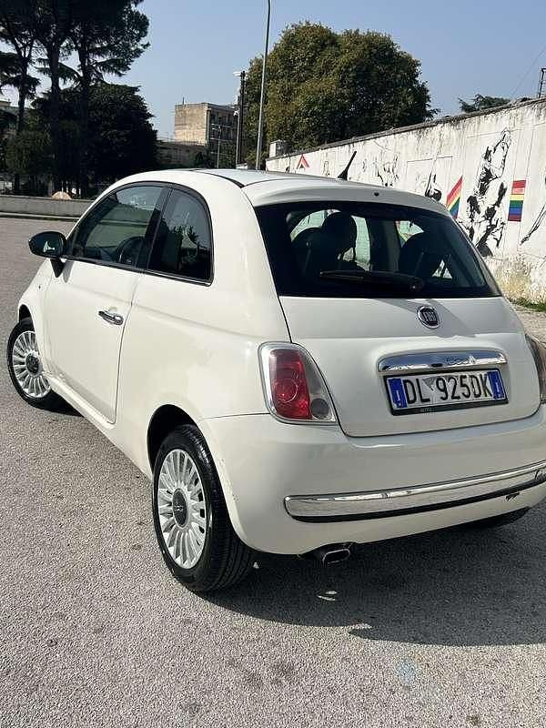 Usata Fiat 500 Lounge 75 CV (55 kW) 2007 Bianco Utilitaria