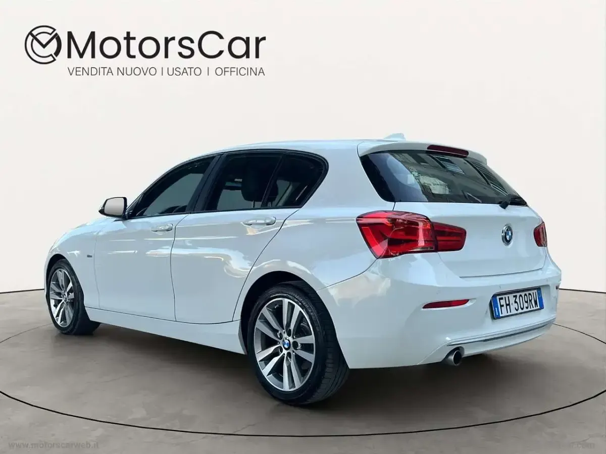 Usata BMW 116 150 CV (110 kW) 2017 Bianco Utilitaria