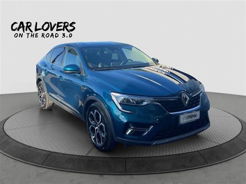 Usata Renault Arkana Intens 145 CV (106 kW) 2022 Blu scuro SUV