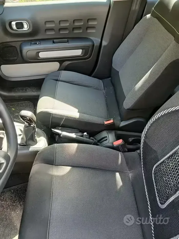 Usata Citroën C3 75 CV (55 kW) 2017 Verde Berlina