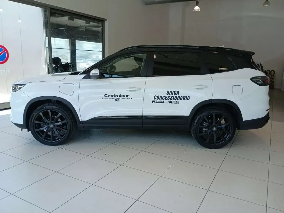 Usata DR DR 7.0 317 CV (233 kW) 2025 Bianco SUV